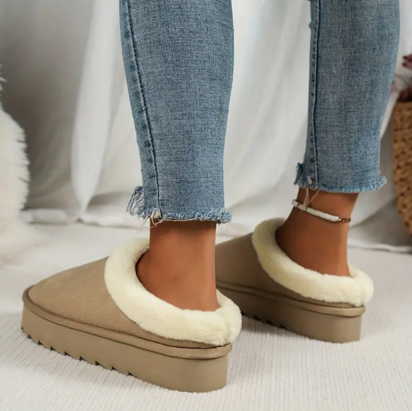 Original Platform Slipper Beige 9.5 - 10