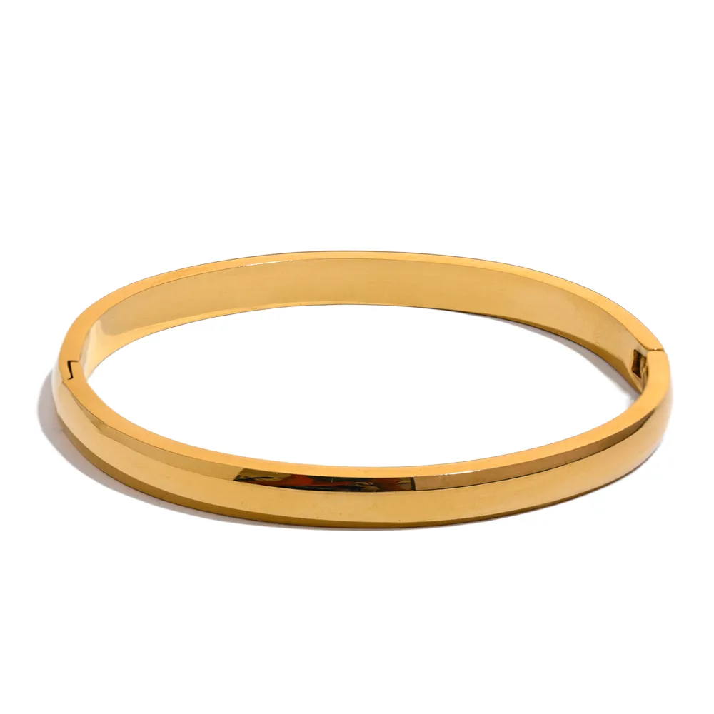 Minimal Bangle Bracelet Gold